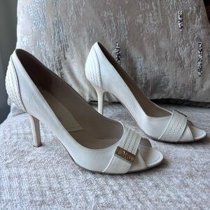 Christian Dior Cream/White Peep-Toe Leather Pumps / Size 37 (7 US)